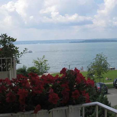 Off Hotel Meersburg